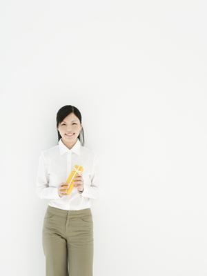革ヒモつきのおしゃれがま口財布